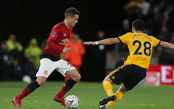 他不仅是在 他不仅是在